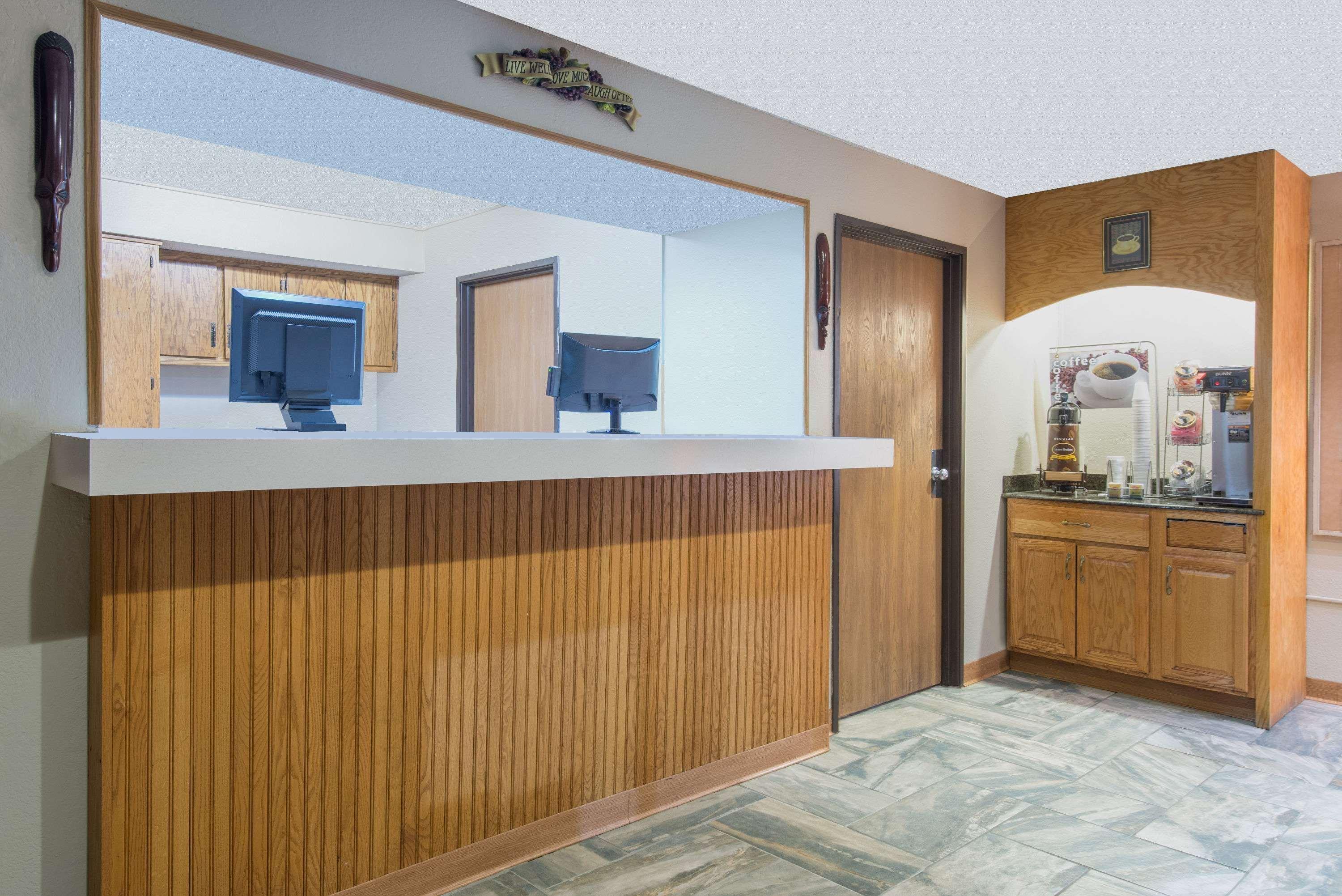 Super 8 By Wyndham Youngstown/Austintown Ngoại thất bức ảnh
