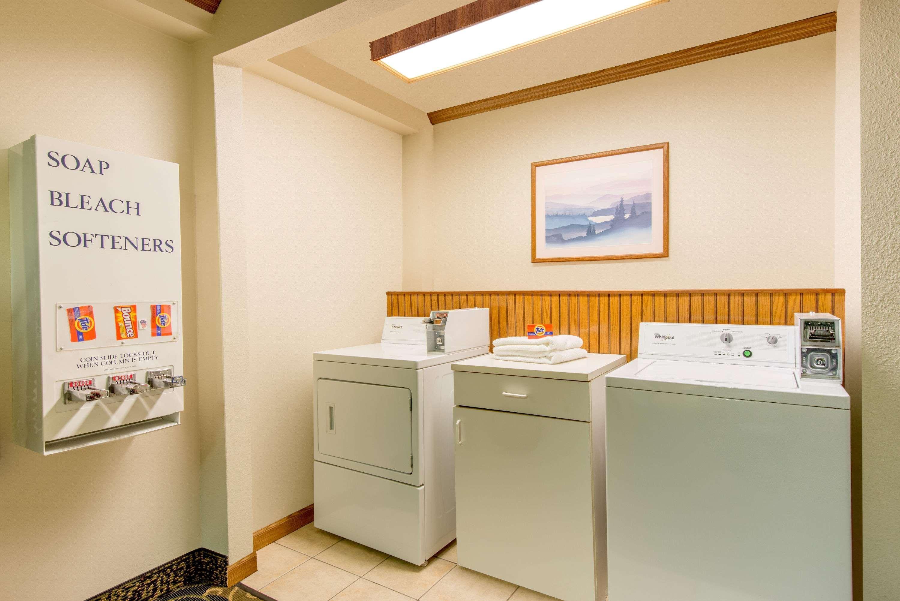 Super 8 By Wyndham Youngstown/Austintown Ngoại thất bức ảnh