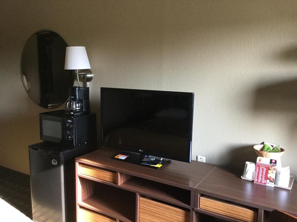 Super 8 By Wyndham Youngstown/Austintown Ngoại thất bức ảnh